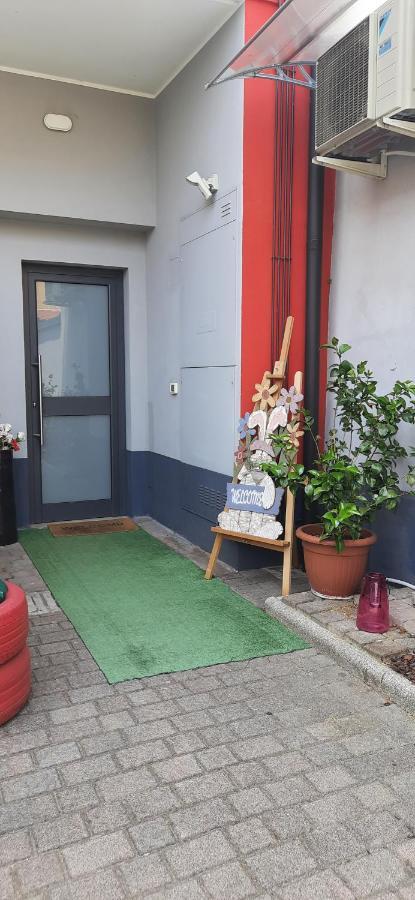 לינה וארוחת בוקר רוצאנו La Casa Di Emma מראה חיצוני תמונה
